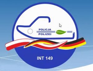 Logo przedstawia lódź z napisem Policja i Polizai jest to logo projektu współpracy polskiej i niemieckiej Policji